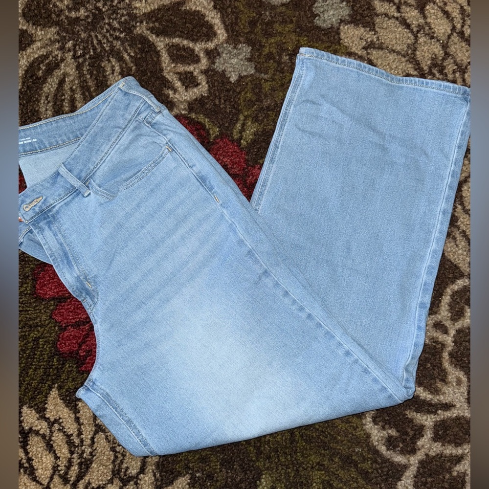 Women’s Old Navy Wide Leg Jeans